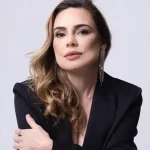 Rachel Sheherazade causa polêmica na Record tv, com pedido de férias antes da estreia de novo programa, afirma colunista.