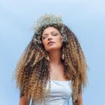 Ana Cacimba celebra a ancestralidade e a resistência negra com o single “Preto Velho”